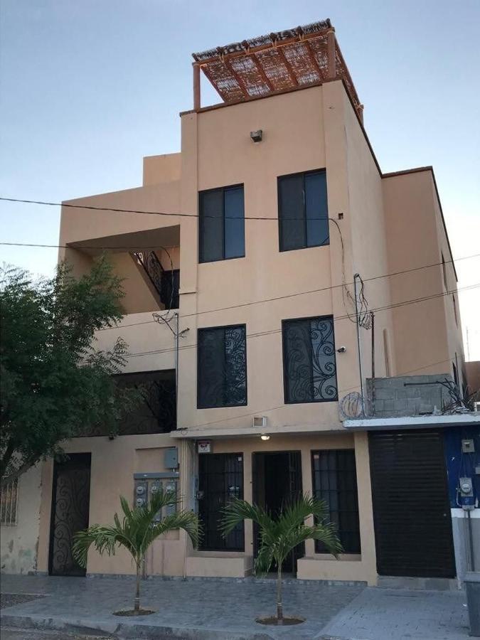 Hermoso Edificio Ubicado A Pocas Cuadras Del Malecon De La Paz Bcs ภายนอก รูปภาพ